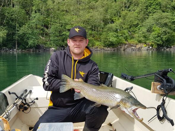 Bild klicken für volle Größe Bild klicken für volle Größe